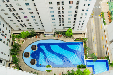 Exterior & Views, Cozy and Elegant 2BR Bassura Apartment By Travelio, Jakarta Timur