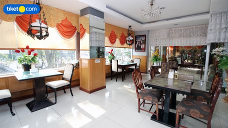 Food & Drinks 4, Hotel Benua Bandung, Bandung