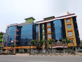Exterior & Views 2, Super OYO 731 Hotel Matahari 1 Syariah (tutup sementara), Jambi