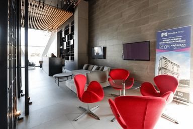 RedDoorz Apartment near Exit Toll Colomadu, sukoharjo