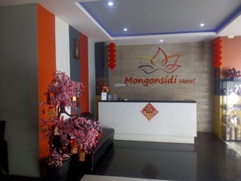 Mongonsidi Hotel, padang