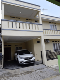 Exterior & Views 1, Comfy Guesthouse 2 Yogyakarta, Yogyakarta