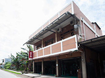 Exterior & Views 2, OYO 453 Rumah Idaman Bunda (permanently closed), Medan
