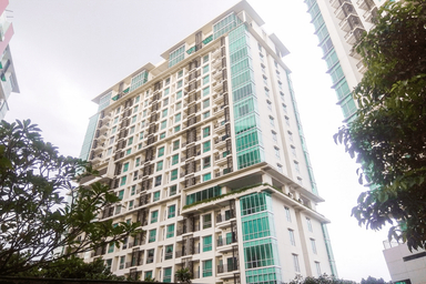 Exterior & Views 2, New Furnished and Comfortable Studio Woodland Park Apartment By Travelio, South Jakarta