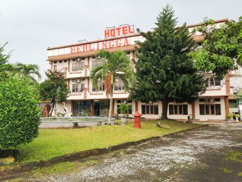OYO 3290 Hotel Herlingga Jaya, blitar