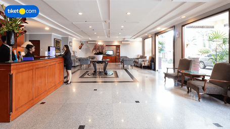 Public Area 4, Travellers Suites Hotel, Medan
