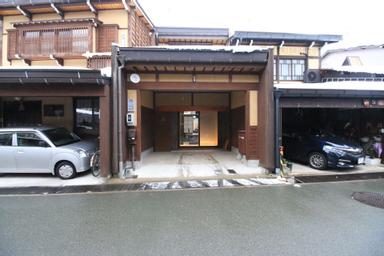 Teriyaki Hotel, takayama