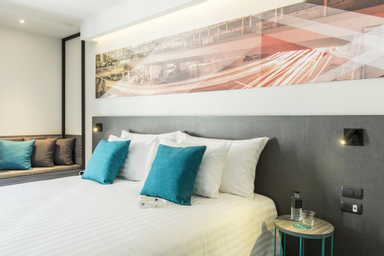 Bedroom 25