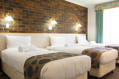 Bedroom 4, Comfort Inn Big Windmill, Coffs Harbour - Pt A
