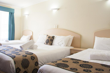 Bedroom 2, Comfort Inn Big Windmill, Coffs Harbour - Pt A