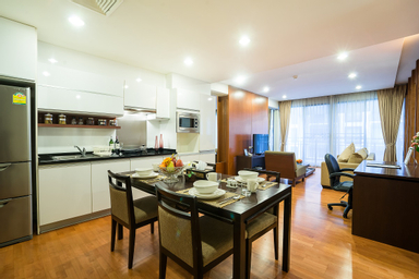 Dining Room 7
