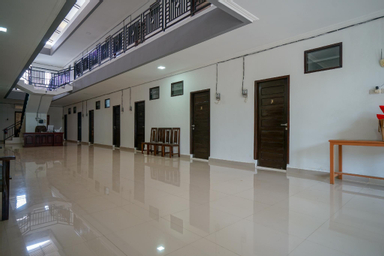 Public Area 1, OYO 1586 Kerangga Homestay Syariah (temporarily closed), Palembang