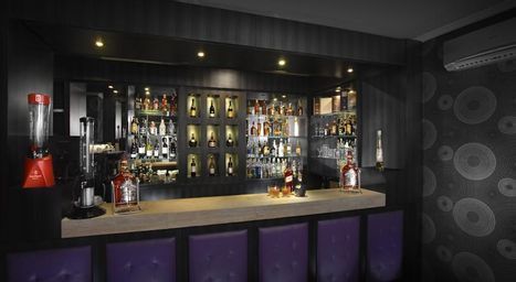 Public Area, Maumu Hotel and Lounge, Surabaya