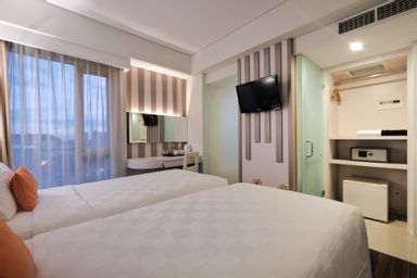 Bedroom 3, All Nite & Day Hotel Yogyakarta - Gejayan, Yogyakarta