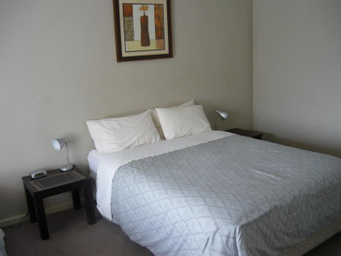 Bedroom 4, Albany Apartments, Albany