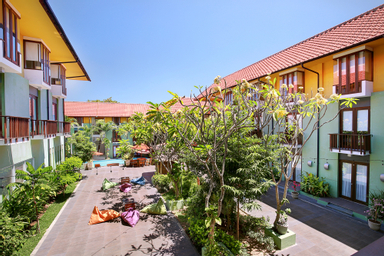 Exterior & Views 3, HARRIS Hotel Kuta Tuban Bali, Badung