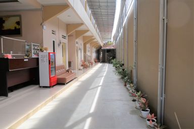 Exterior & Views 3, Daile Homestay, Tegal