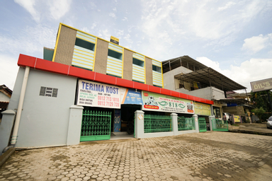 Exterior & Views 1, SPOT ON 2738 818 Home Stay, Palembang