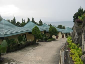 Exterior & Views 4, Danau Toba International Cottage Parapat, Simalungun
