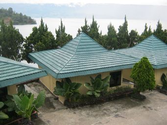 Exterior & Views 2, Danau Toba International Cottage Parapat, Simalungun