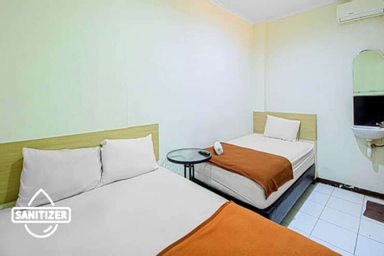 Kamar Keluarga Double atau Ranjang Lain