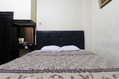 Bedroom 2, Hotel Antariksa Surabaya, Surabaya