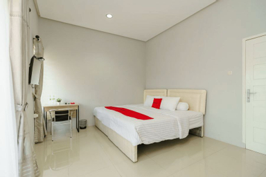 Bedroom 1, RedDoorz @ Jalan Demang Lebar Raya Palembang, Palembang