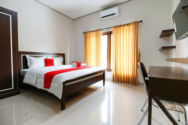 Bedroom 1, RedDoorz @ Jalan Palagan, Yogyakarta