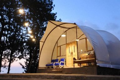 Harga Bukit Mutiara Glamping Guci (tutup sementara) Terbaru 2023 - Booking  Murah tiket.com