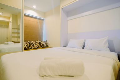 Unique Studio Room with Multifunction Bed @ Grand Kamala Lagoon Apartment By Travelio, bekasi