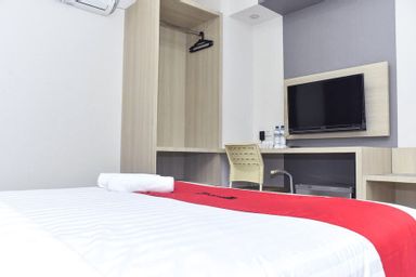 Bedroom 4, RedDoorz near Stasiun TVRI Surabaya 2, Surabaya