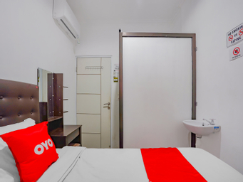 Bedroom 3, SPOT ON 90110 A1 Pakis Argosari, Surabaya