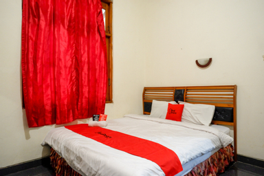 Bedroom 1, RedDoorz near Tugu Yogyakarta, Yogyakarta