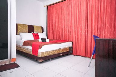 Bedroom 3, RedDoorz near Palembang Square Mall 2, Palembang