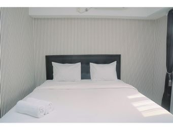 Homey and Relaxing 2BR The Wave Apartment By Travelio, jakarta selatan