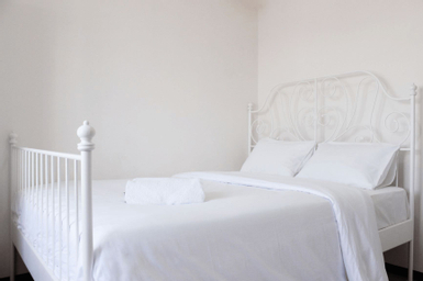 Bedroom 1, Modern Look 2BR Gateway Pasteur Apartment By Travelio, Bandung