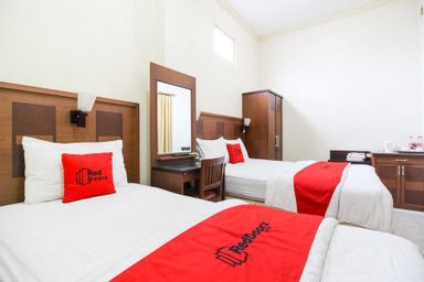 Bedroom 3, RedDoorz plus @ Tegal Panggung, Yogyakarta