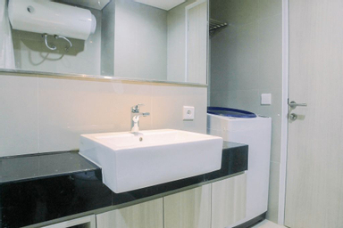 Spacious Studio Apartment at Azalea Suites By Travelio, cikarang