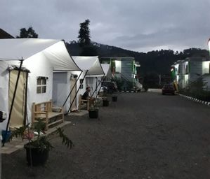 Maulana Hills Tent, bandung