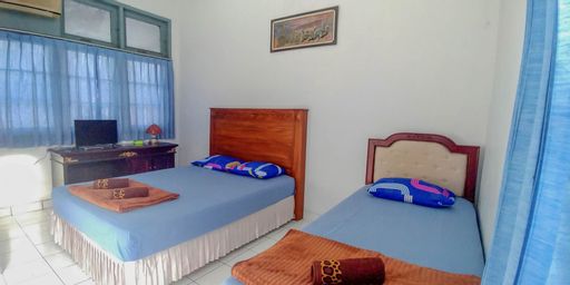 Kamar Keluarga Double