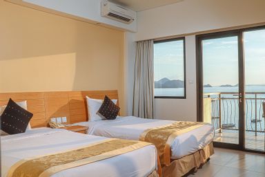 Kamar Superior Double atau Ranjang Lain - Pemandangan Laut