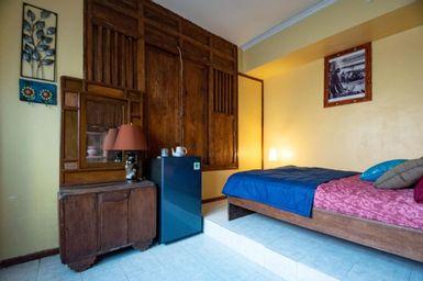 Bedroom 4, Wave & Chill House, Badung