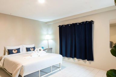 Bedroom 4, RoomQuest Ratchada MRT Suttisan, Huai Kwang