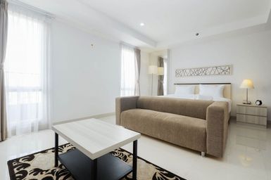 Luxury Studio Room at Azalea Suites Apartment By Travelio, cikarang