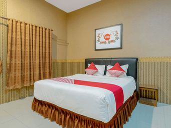 Bedroom 1, OYO 741 Hotel Labuhan Raya (temporarily closed), Medan