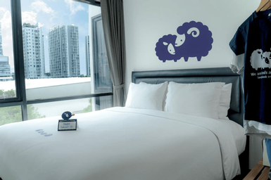 Bedroom 3, Kokotel Bangkok Sukhumvit 50, Phra Khanong