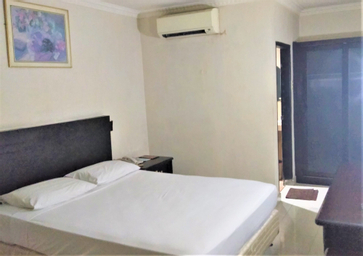 Bedroom 2, Motel Danau Toba International Medan, Medan