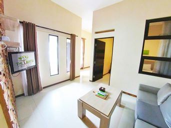 Bedroom 1, Villa 2 kamar Abdul Gani No. 5 dekat Museum Angkut, Malang