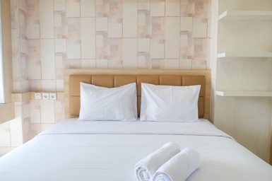 Bedroom 1, Comfortable and Well Appointed Studio Apartment Supermall Mansion By Travelio, Surabaya