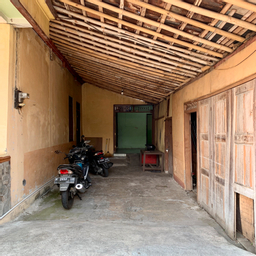 Exterior & Views 4, Ringin Asri Guesthouse Karanganyar, Karanganyar